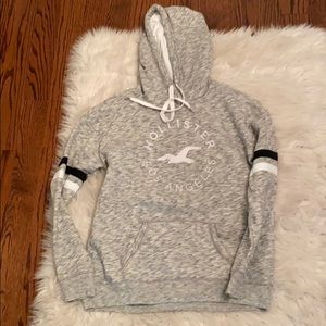 hollister grey sweatshirt